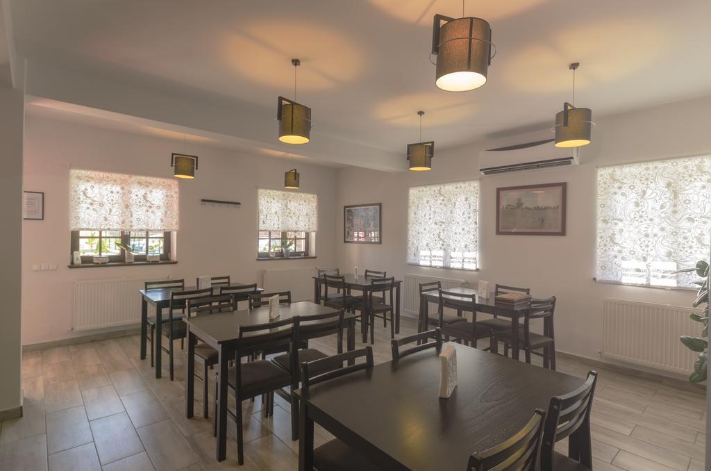 Pensiunea Carol Floresti  Ngoại thất bức ảnh